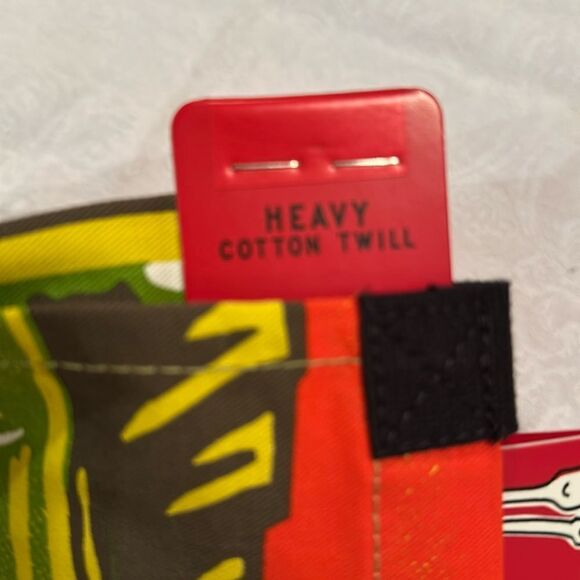 Blue Q Apron Heavy Cotton - “My Meat is Local” - Picture 9 of 10